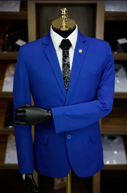 Terno Azul Royal