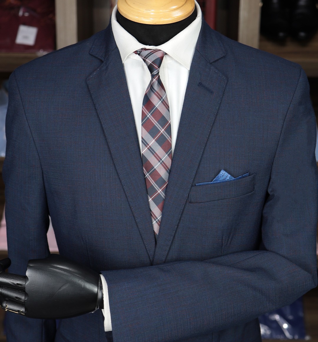Terno Azul Marinho Detalhe